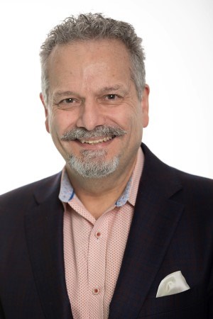 Headshot of Gino Somers
